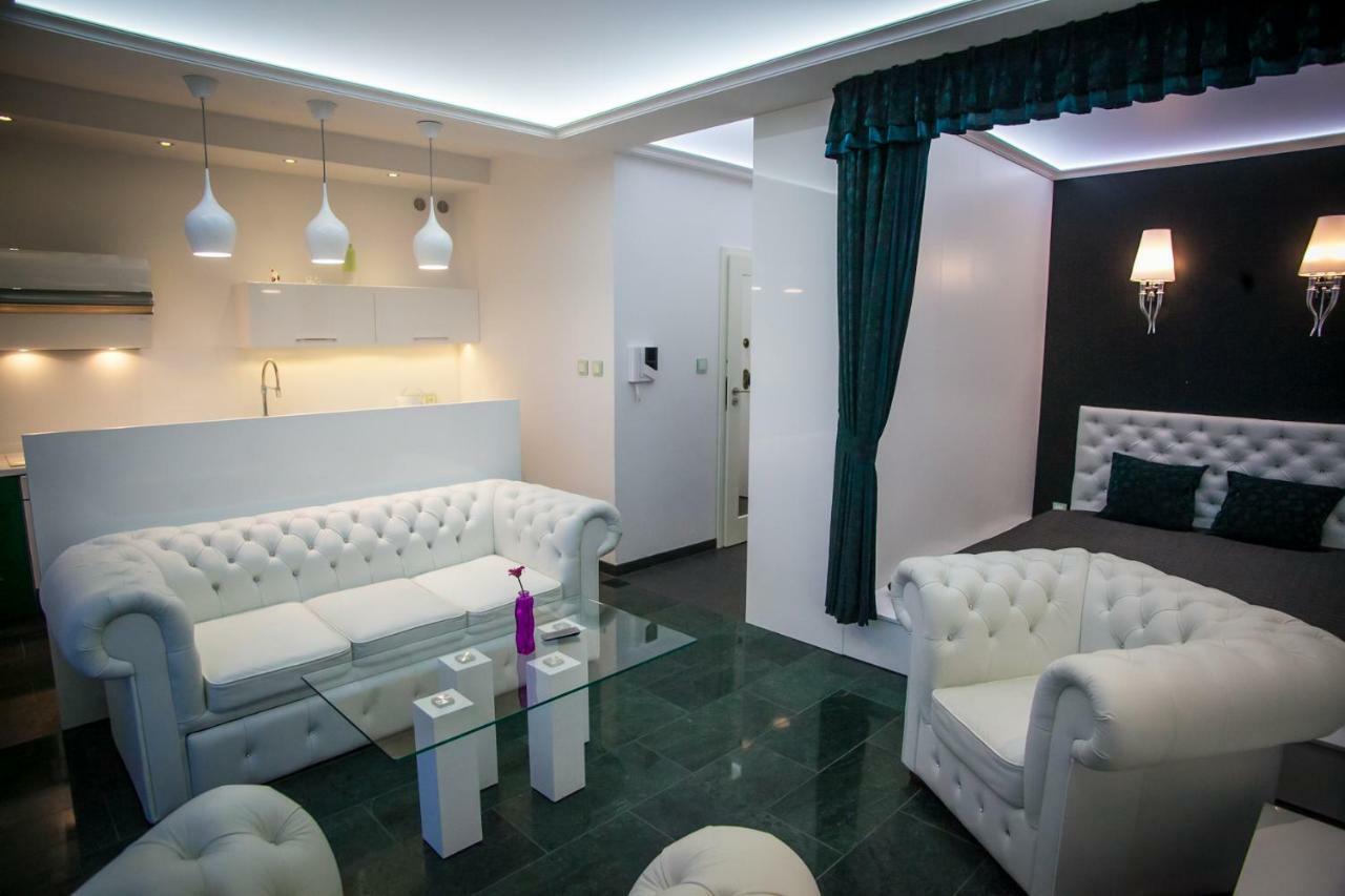 Royal Apartment In City Centre Suwalki Exterior photo