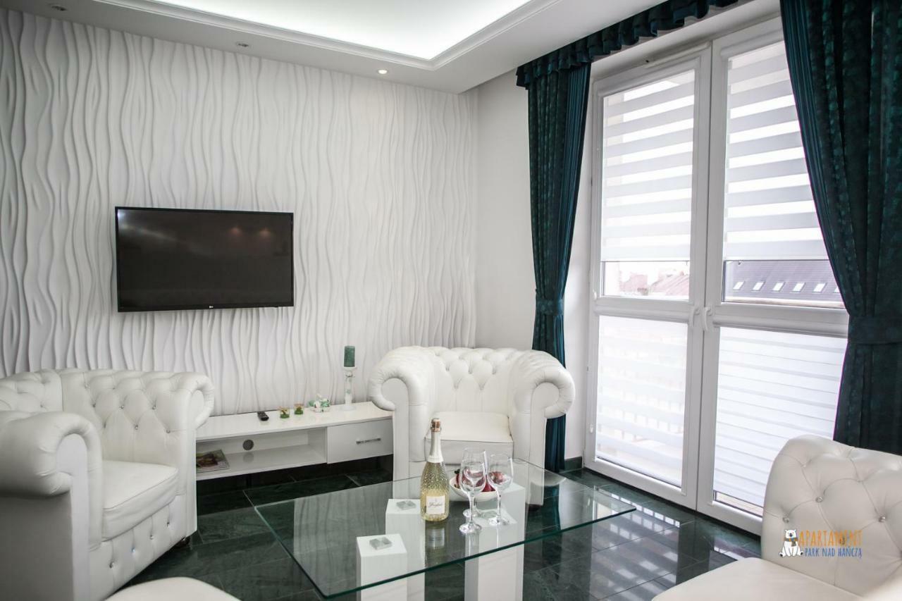 Royal Apartment In City Centre Suwalki Exterior photo